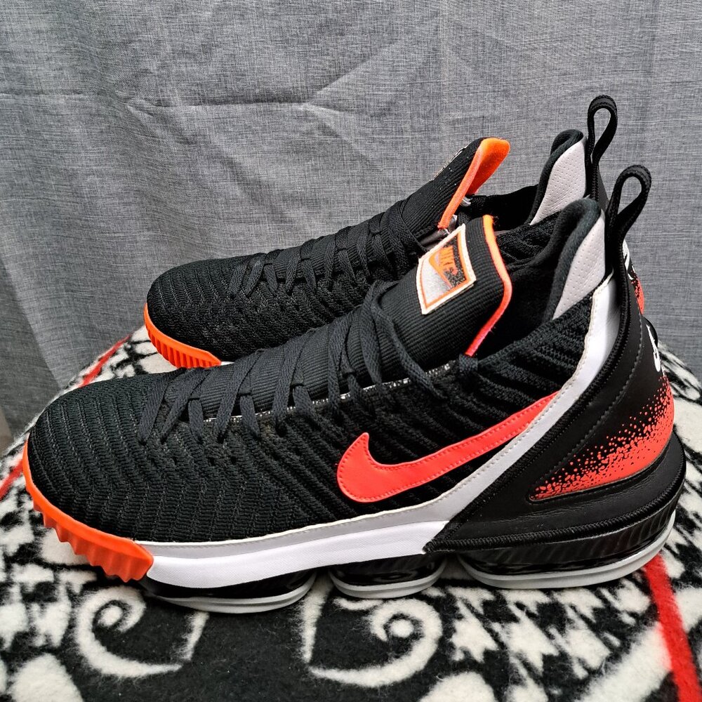 %Size 17 Nike LeBron 16 Tech Challenge Hot Lava Black CI1521-001 WORN ONCE  A 12
